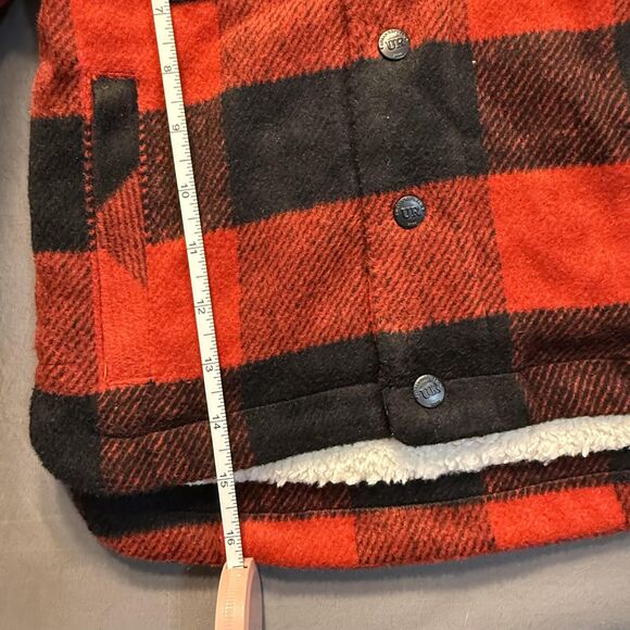 NWT Urban Republic Toddler Boys 2T Red Black Plaid Sherpa Lined Hooded Coat - Picture 14 of 15